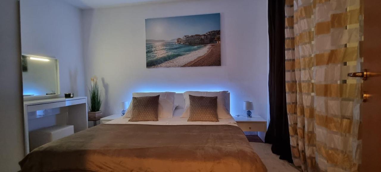 Apartment Ane สปลิท ภายนอก รูปภาพ