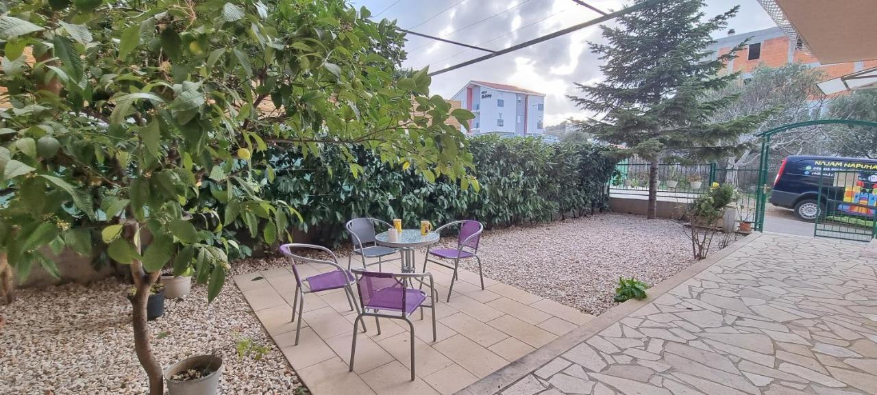 Apartment Ane สปลิท ภายนอก รูปภาพ