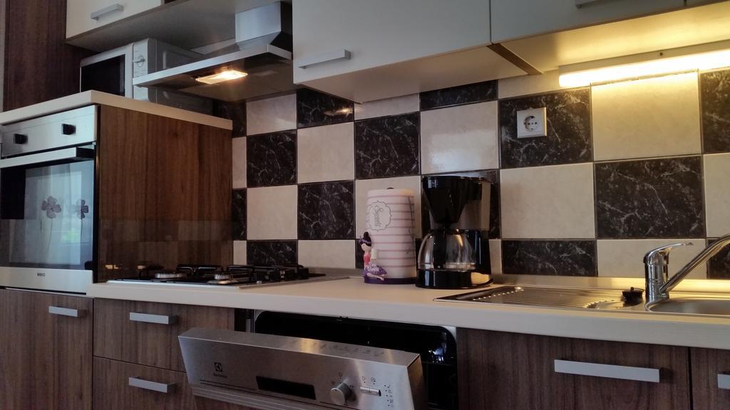 Apartment Ane สปลิท ภายนอก รูปภาพ